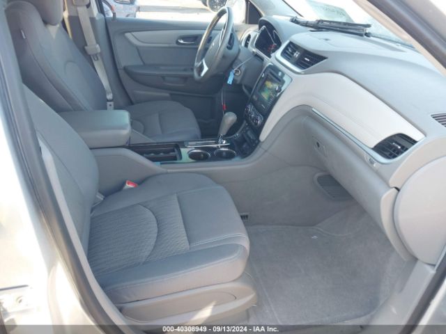 Photo 4 VIN: 1GNKRHKD2GJ180221 - CHEVROLET TRAVERSE 