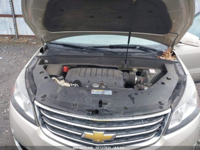 Photo 9 VIN: 1GNKRHKD2GJ211659 - CHEVROLET TRAVERSE 