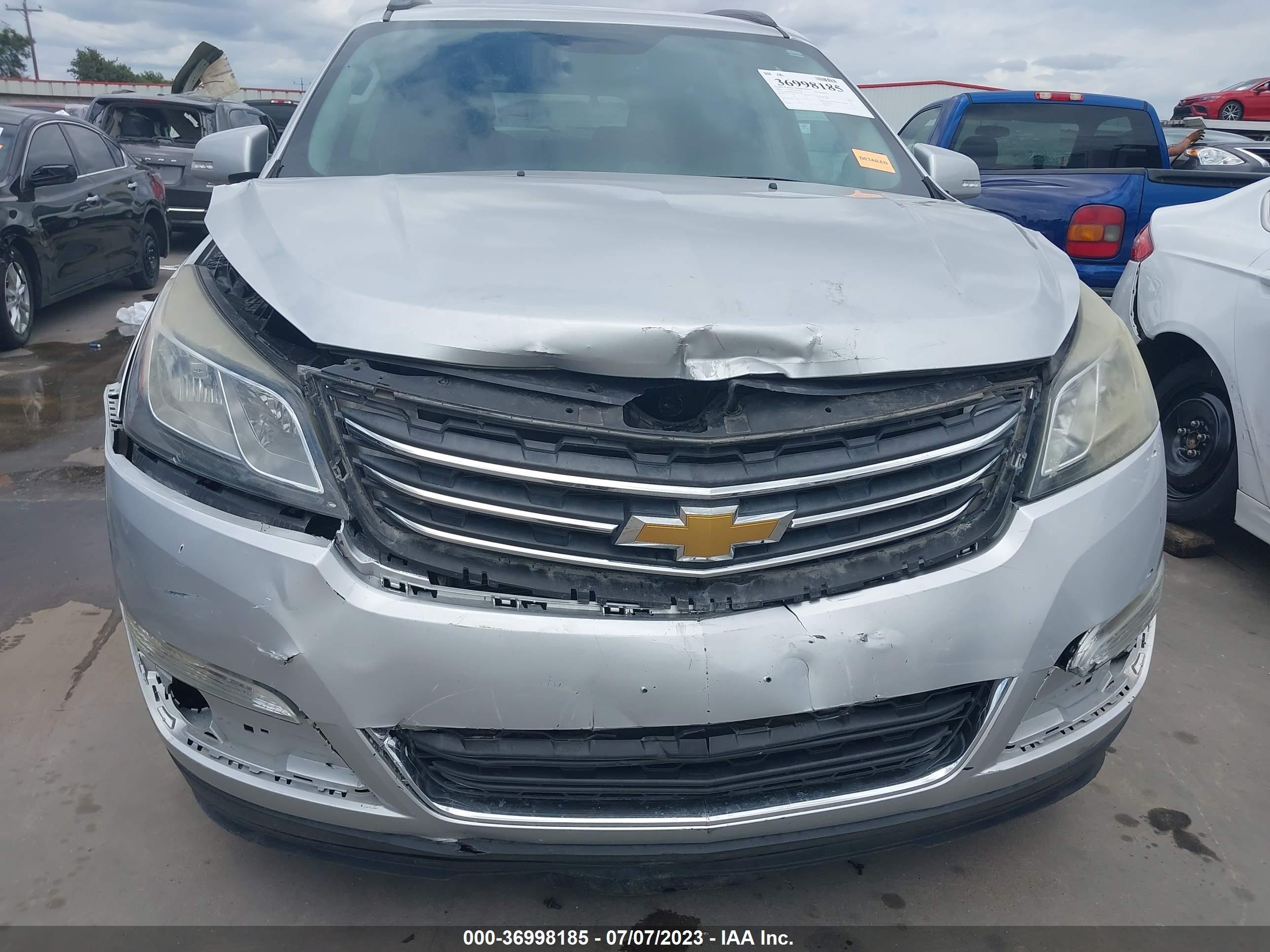 Photo 5 VIN: 1GNKRHKD3GJ223187 - CHEVROLET TRAVERSE 