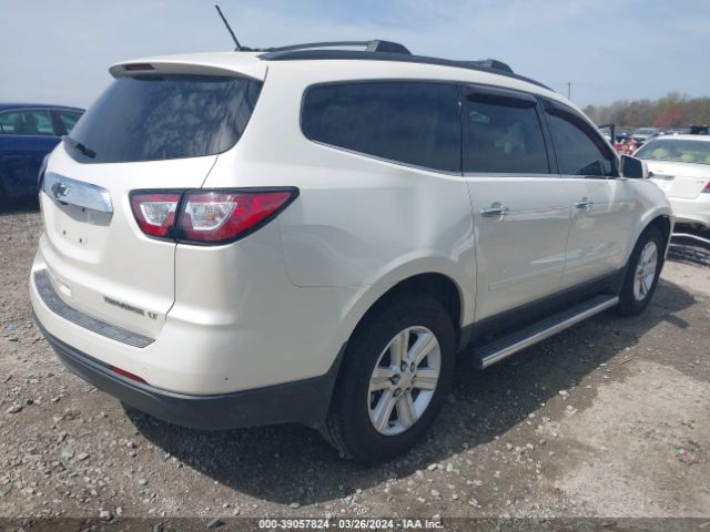 Photo 3 VIN: 1GNKRHKD4EJ172800 - CHEVROLET TRAVERSE 