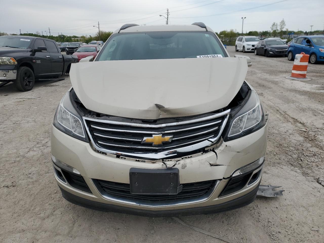 Photo 4 VIN: 1GNKRHKD4FJ101839 - CHEVROLET TRAVERSE 