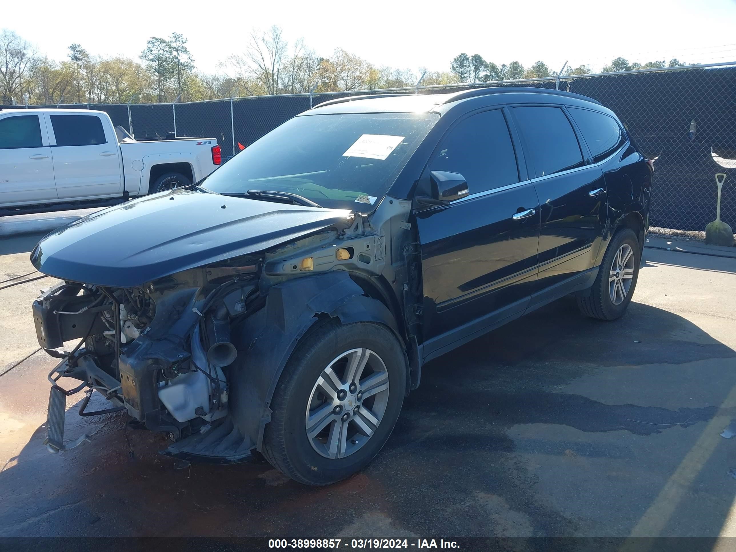 Photo 1 VIN: 1GNKRHKD5FJ142562 - CHEVROLET TRAVERSE 