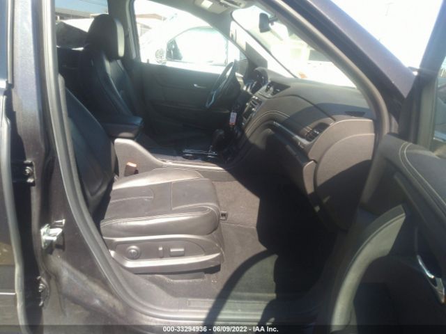 Photo 4 VIN: 1GNKRHKD7HJ310639 - CHEVROLET TRAVERSE 