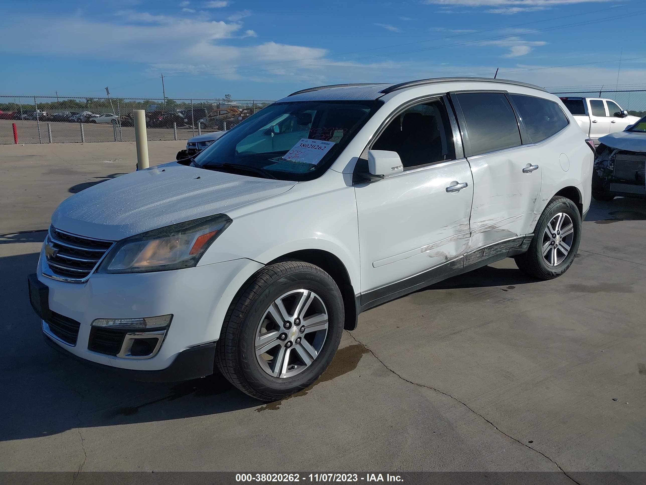 Photo 1 VIN: 1GNKRHKD8GJ206448 - CHEVROLET TRAVERSE 