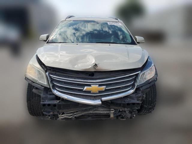 Photo 4 VIN: 1GNKRHKDXFJ121741 - CHEVROLET TRAVERSE 