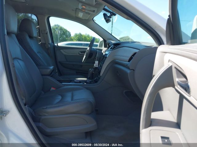 Photo 4 VIN: 1GNKRHKDXGJ113916 - CHEVROLET TRAVERSE 