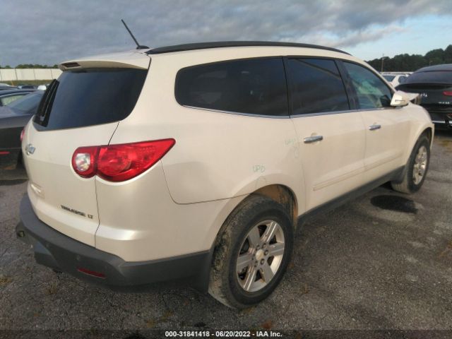 Photo 3 VIN: 1GNKRJED0BJ176163 - CHEVROLET TRAVERSE 