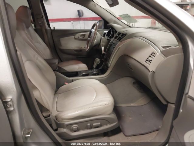 Photo 4 VIN: 1GNKRJED0CJ111914 - CHEVROLET TRAVERSE 