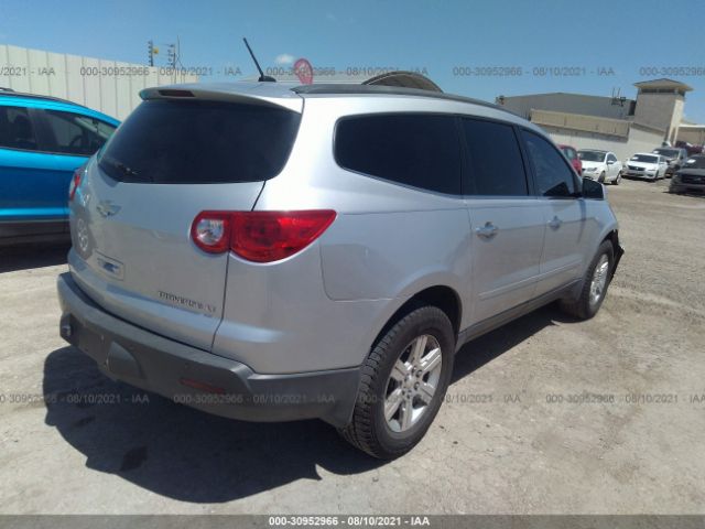 Photo 3 VIN: 1GNKRJED0CJ115302 - CHEVROLET TRAVERSE 