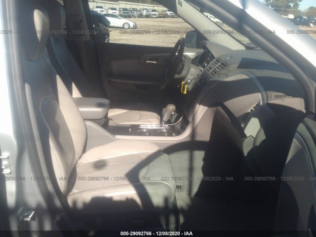 Photo 4 VIN: 1GNKRJED2BJ152835 - CHEVROLET TRAVERSE 