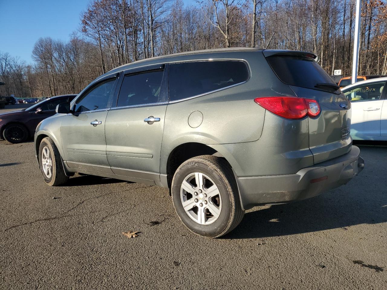 Photo 1 VIN: 1GNKRJED3BJ179154 - CHEVROLET TRAVERSE 