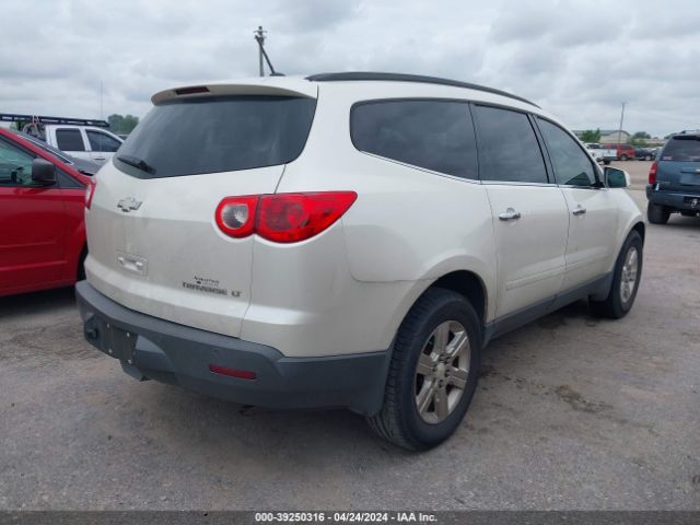 Photo 3 VIN: 1GNKRJED5CJ404255 - CHEVROLET TRAVERSE 