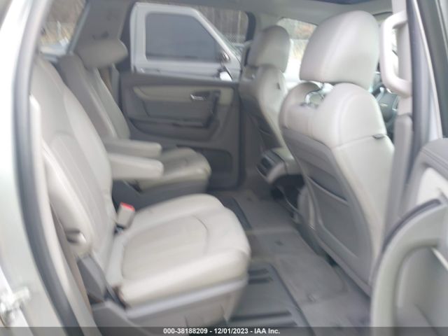 Photo 7 VIN: 1GNKRJKD0EJ331495 - CHEVROLET TRAVERSE 