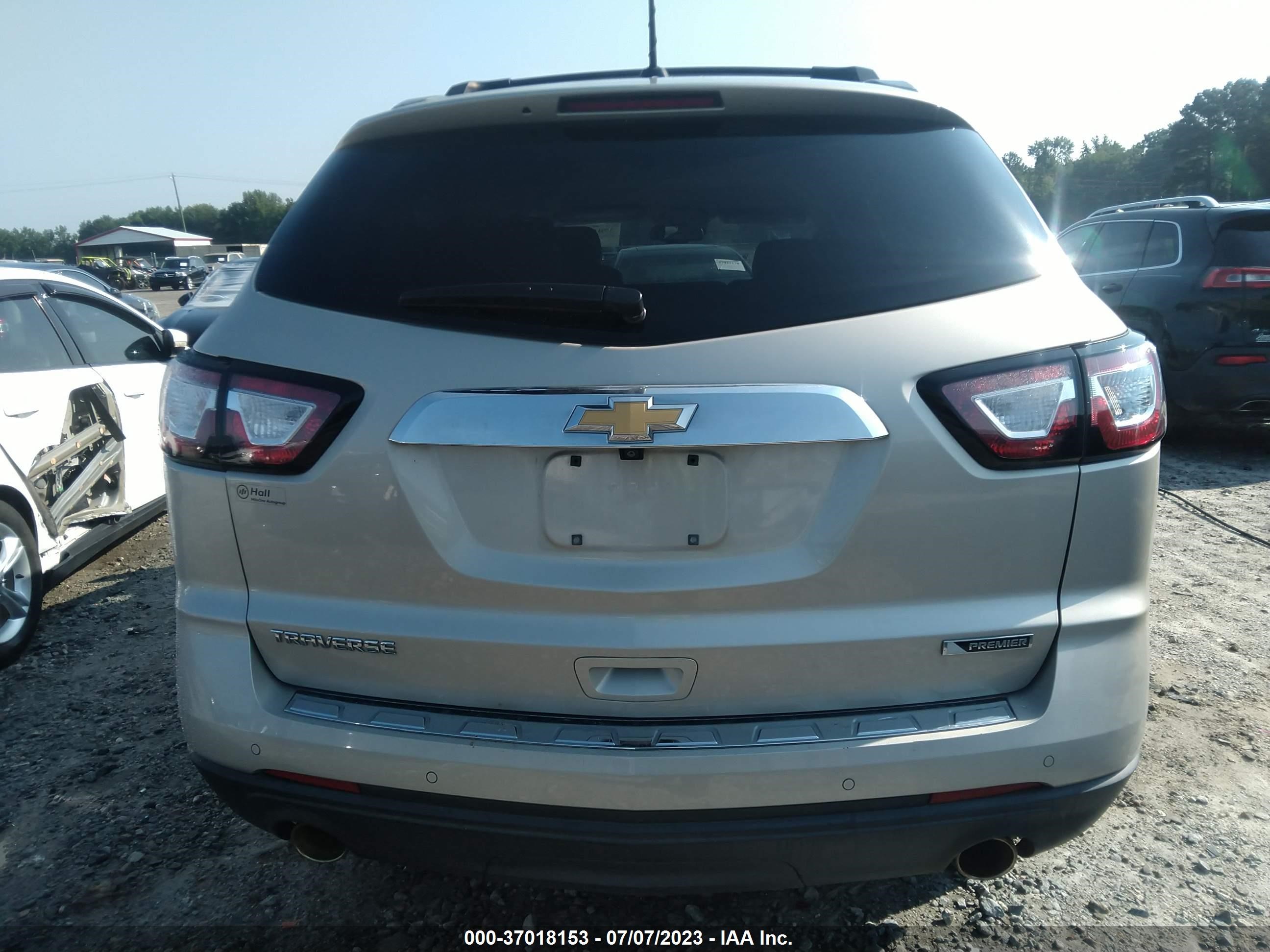 Photo 15 VIN: 1GNKRJKD6HJ235133 - CHEVROLET TRAVERSE 