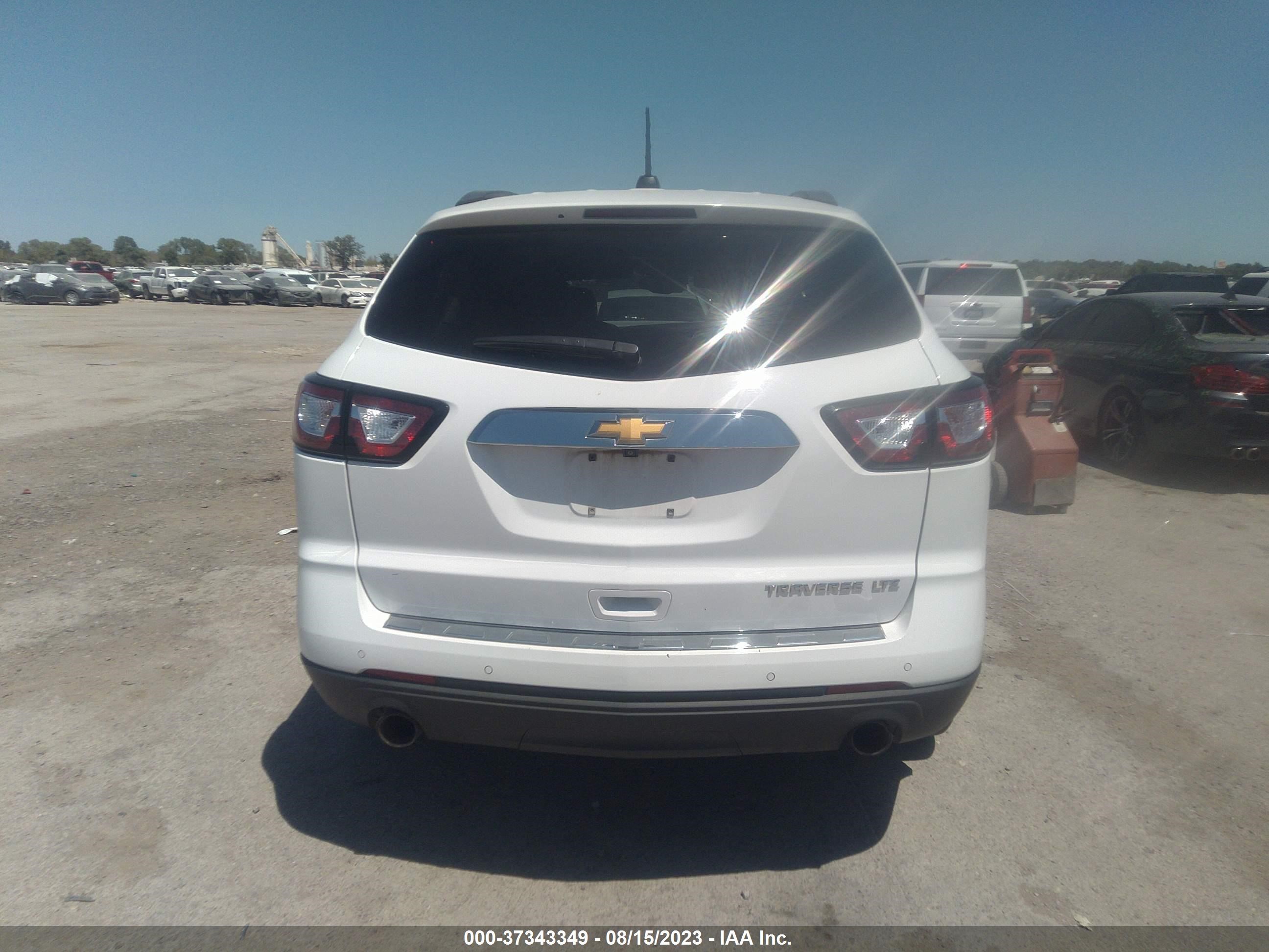 Photo 15 VIN: 1GNKRJKD7GJ248178 - CHEVROLET TRAVERSE 