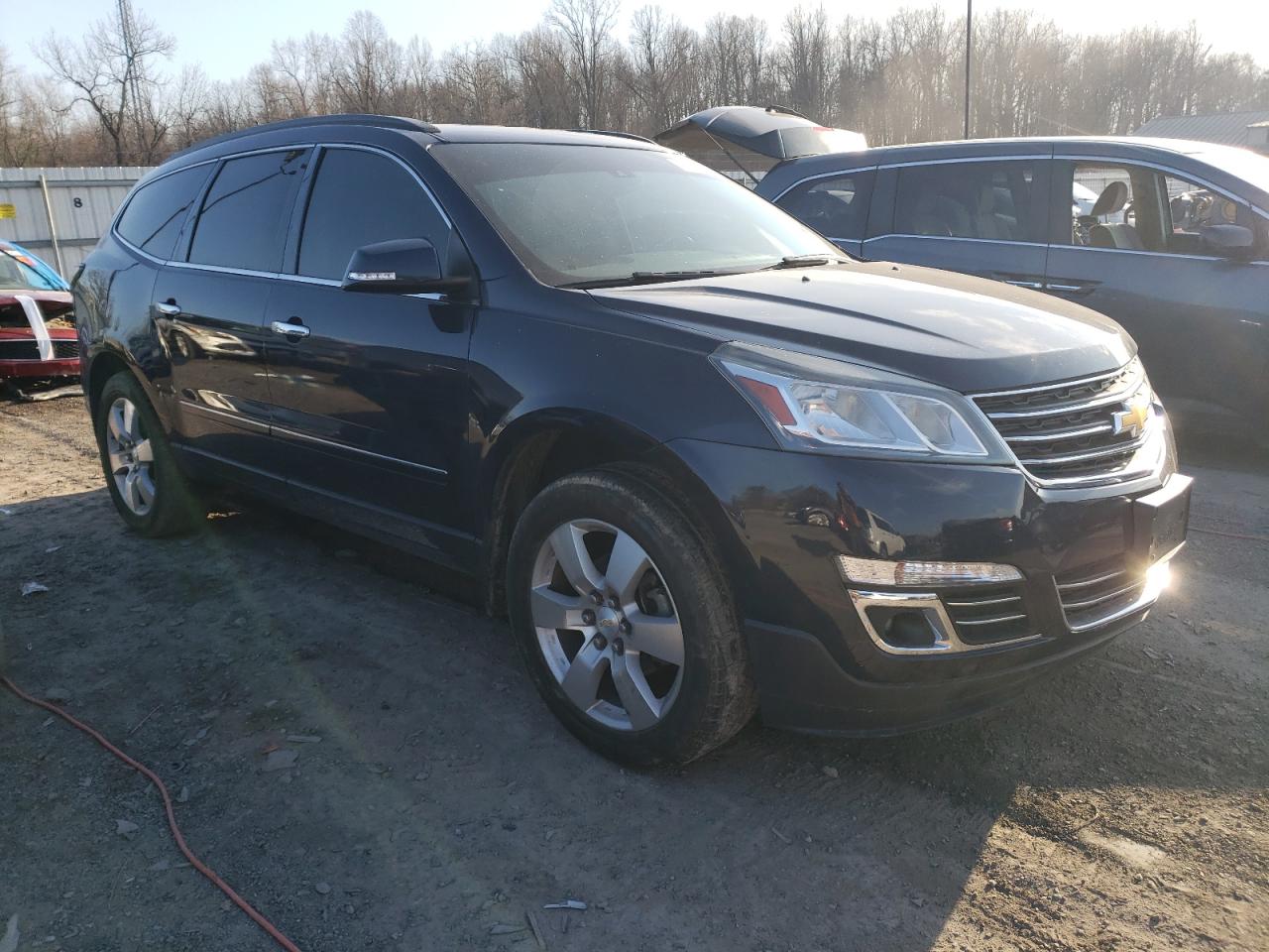 Photo 3 VIN: 1GNKRJKD9FJ344571 - CHEVROLET TRAVERSE 