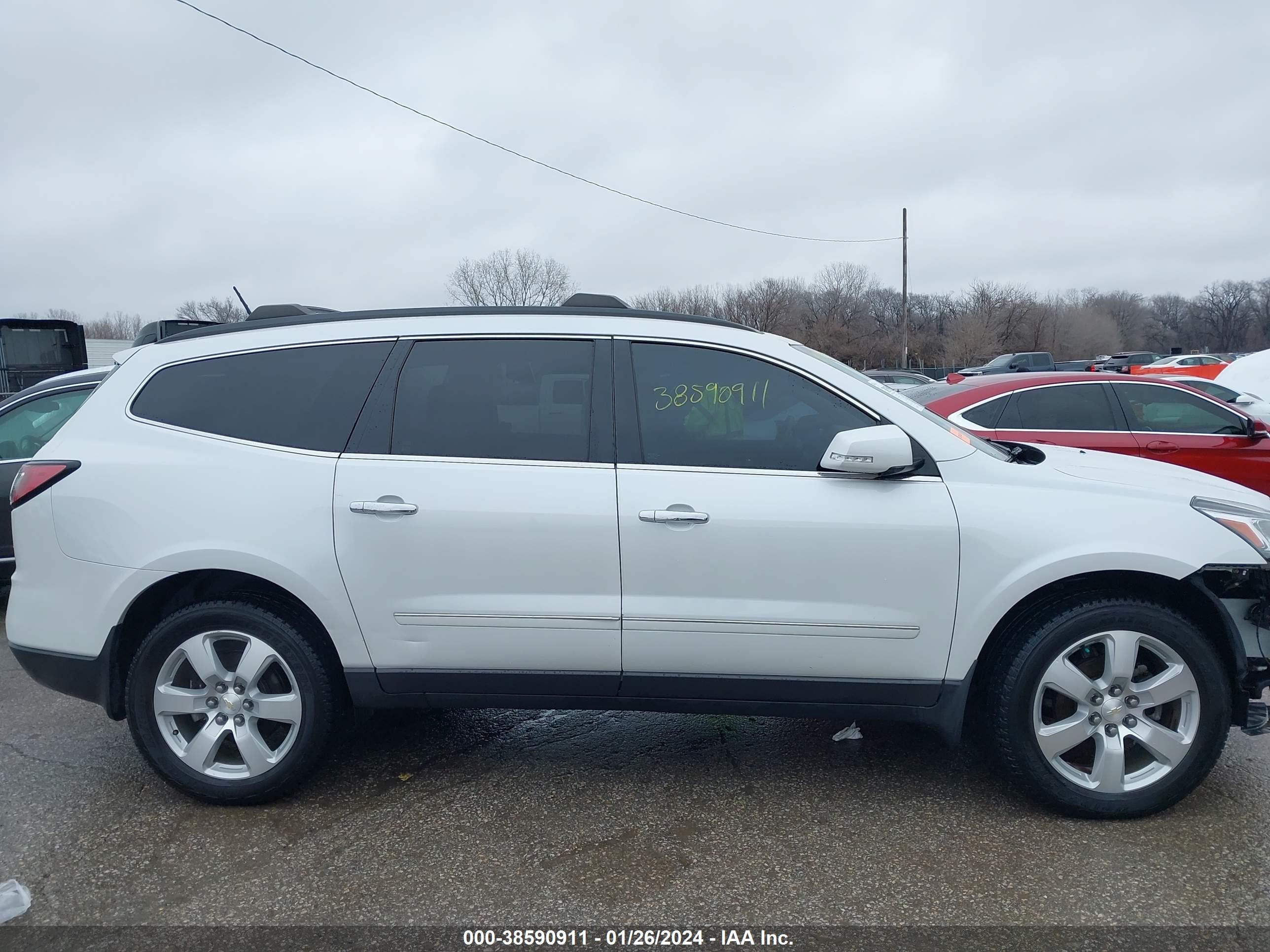 Photo 13 VIN: 1GNKRJKDXHJ183392 - CHEVROLET TRAVERSE 