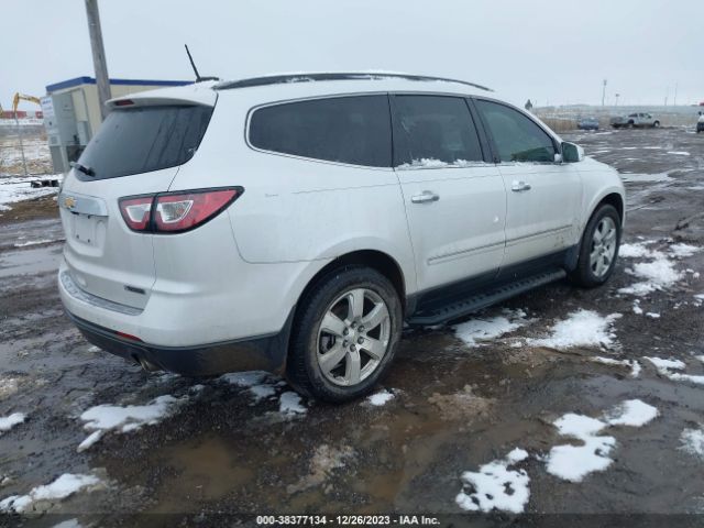 Photo 3 VIN: 1GNKRJKDXHJ248886 - CHEVROLET TRAVERSE 