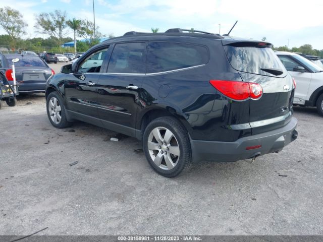 Photo 2 VIN: 1GNKRLED0CJ142124 - CHEVROLET TRAVERSE 