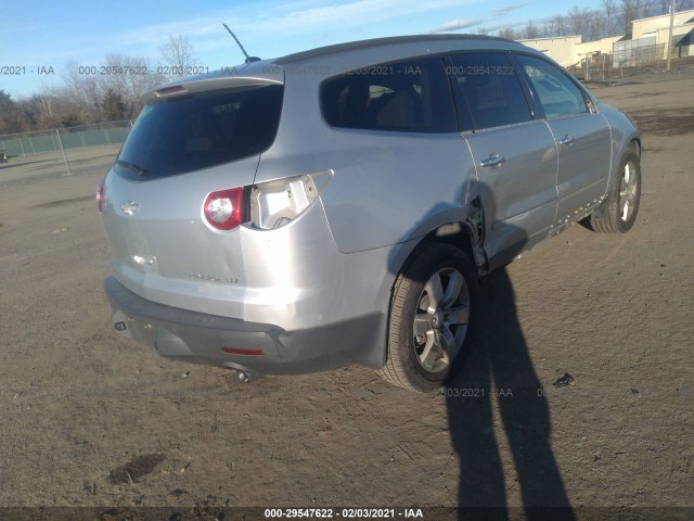 Photo 3 VIN: 1GNKRLED2BJ201169 - CHEVROLET TRAVERSE 