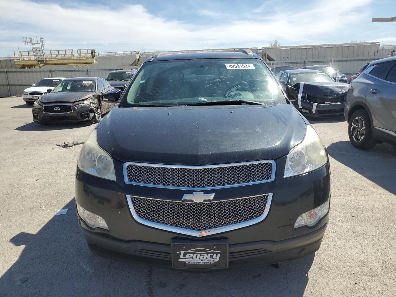 Photo 4 VIN: 1GNKRLED6BJ262119 - CHEVROLET TRAVERSE 