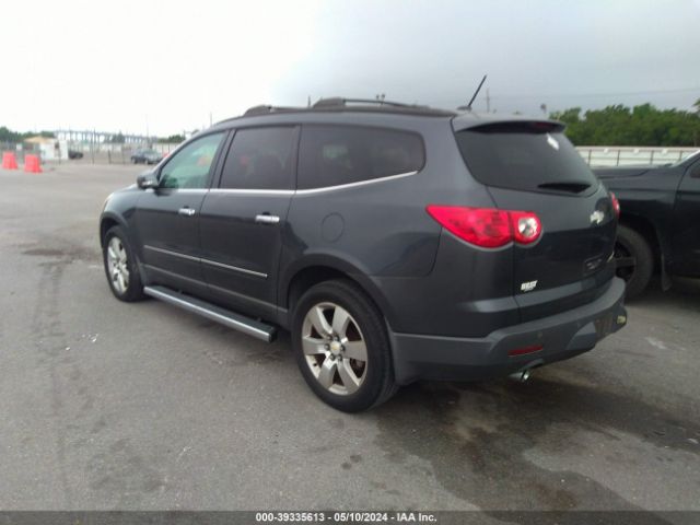 Photo 2 VIN: 1GNKRLED6BJ300805 - CHEVROLET TRAVERSE 