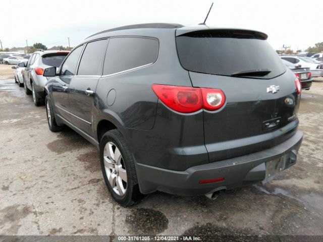 Photo 2 VIN: 1GNKRLEDXBJ347156 - CHEVROLET TRAVERSE 