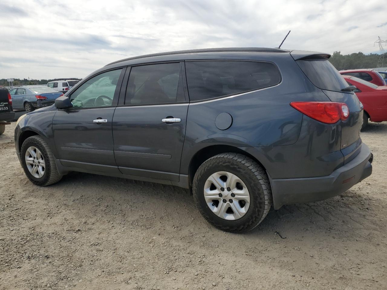 Photo 1 VIN: 1GNKVFED1BJ280072 - CHEVROLET TRAVERSE 