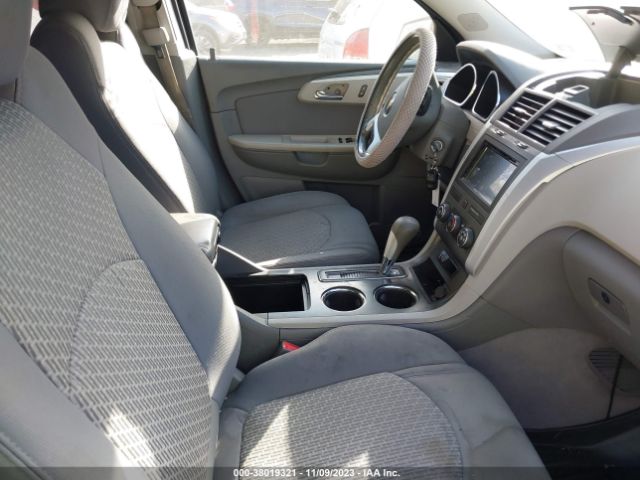 Photo 4 VIN: 1GNKVFED3CJ377419 - CHEVROLET TRAVERSE 