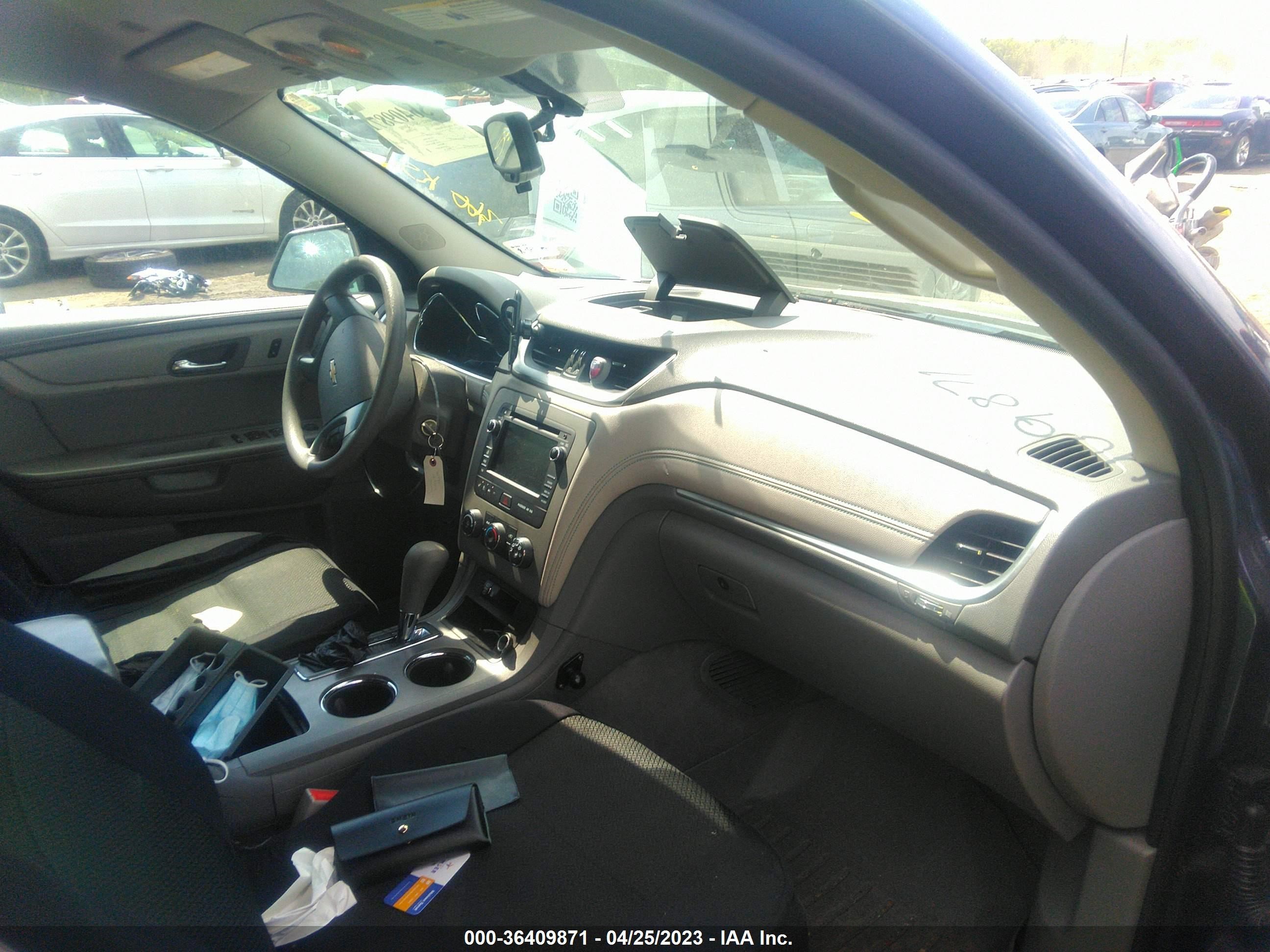 Photo 4 VIN: 1GNKVFED3DJ108757 - CHEVROLET TRAVERSE 