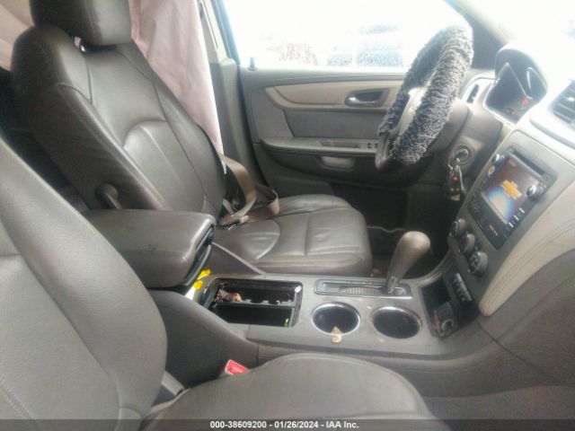 Photo 4 VIN: 1GNKVFED3FJ366859 - CHEVROLET TRAVERSE 