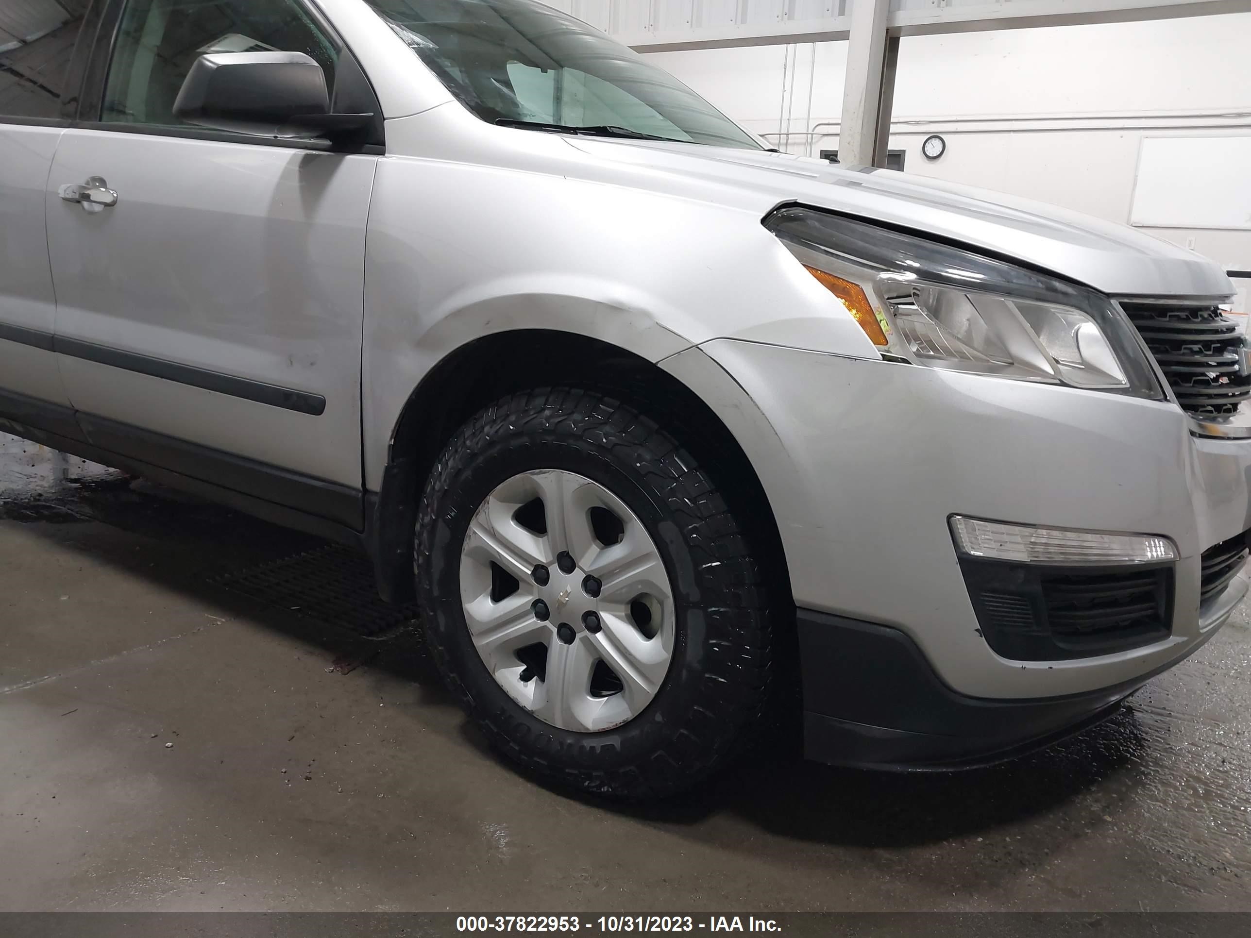 Photo 5 VIN: 1GNKVFED3GJ208068 - CHEVROLET TRAVERSE 