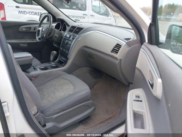 Photo 4 VIN: 1GNKVFED4BJ232419 - CHEVROLET TRAVERSE 