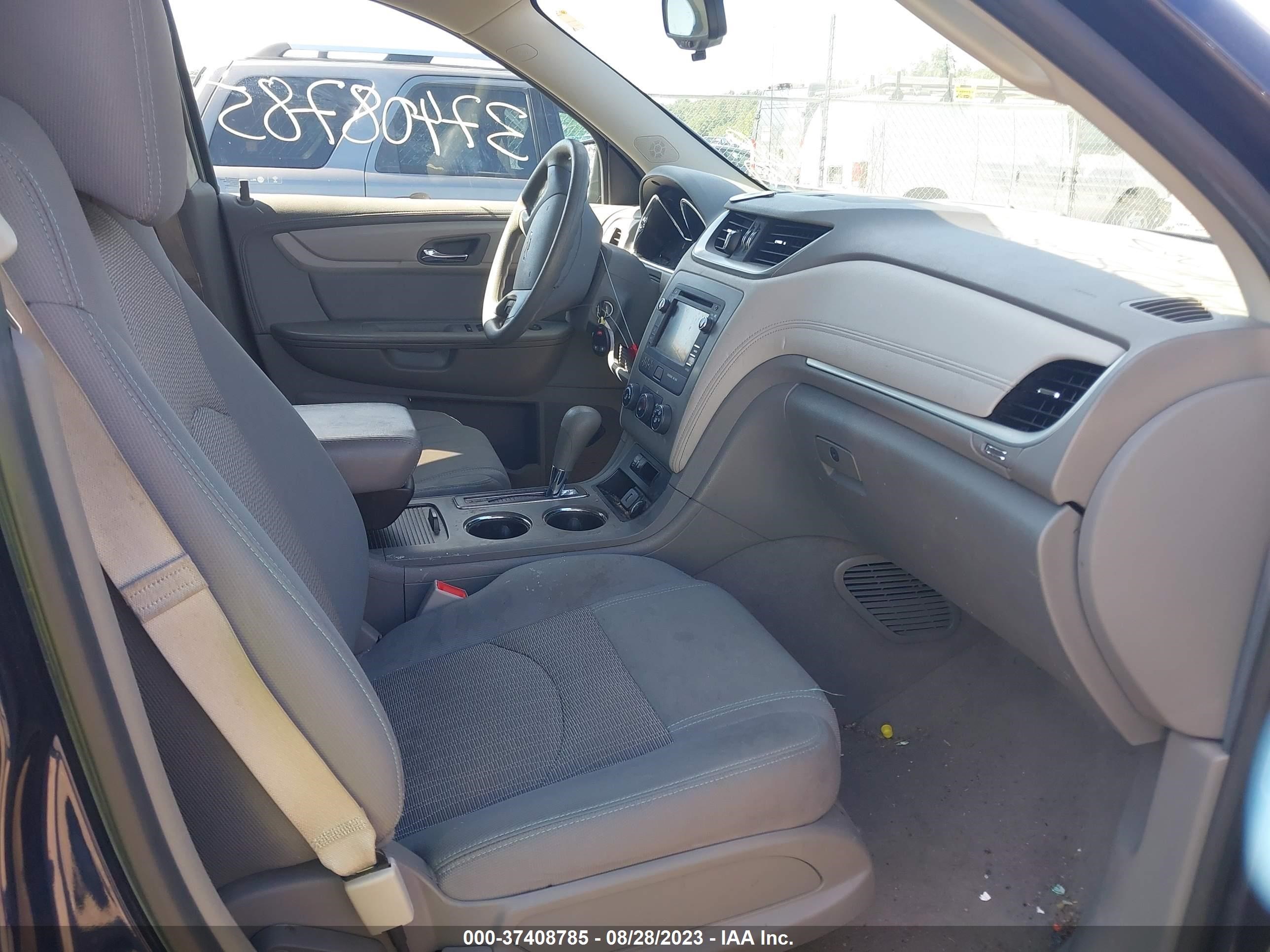 Photo 4 VIN: 1GNKVFED4HJ297117 - CHEVROLET TRAVERSE 