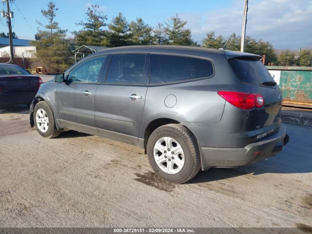 Photo 2 VIN: 1GNKVFED5CJ402238 - CHEVROLET TRAVERSE 