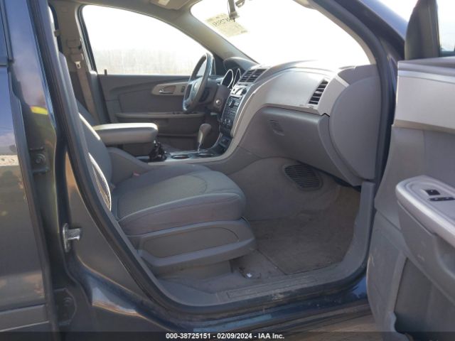 Photo 4 VIN: 1GNKVFED5CJ402238 - CHEVROLET TRAVERSE 