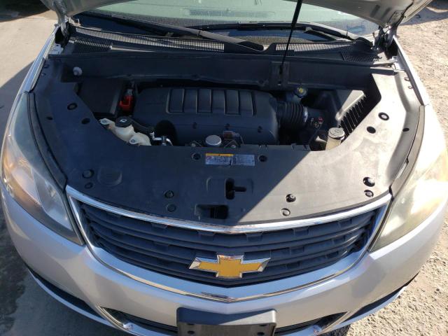 Photo 11 VIN: 1GNKVFED5GJ227074 - CHEVROLET TRAVERSE 