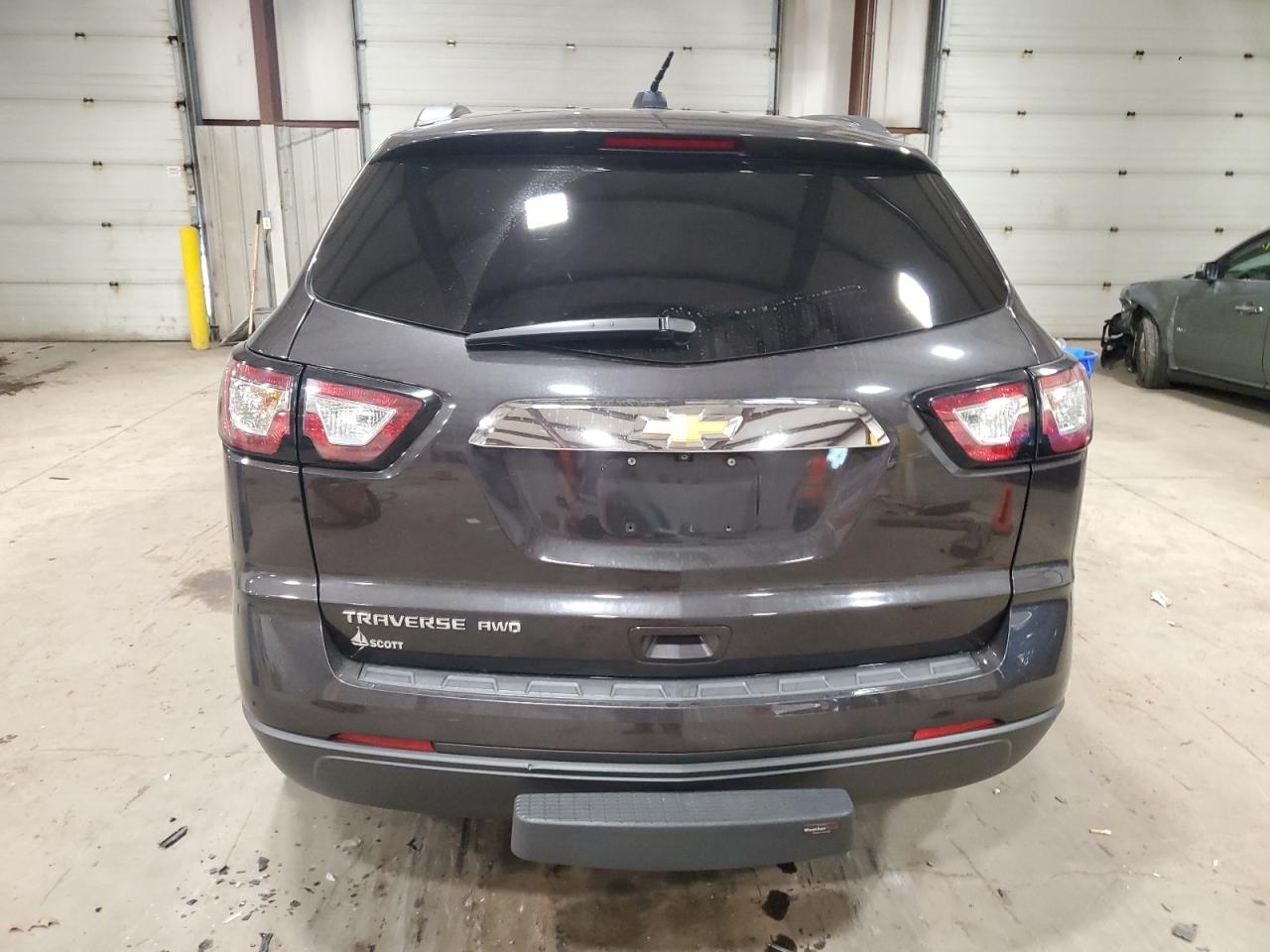 Photo 5 VIN: 1GNKVFED5HJ145914 - CHEVROLET TRAVERSE 