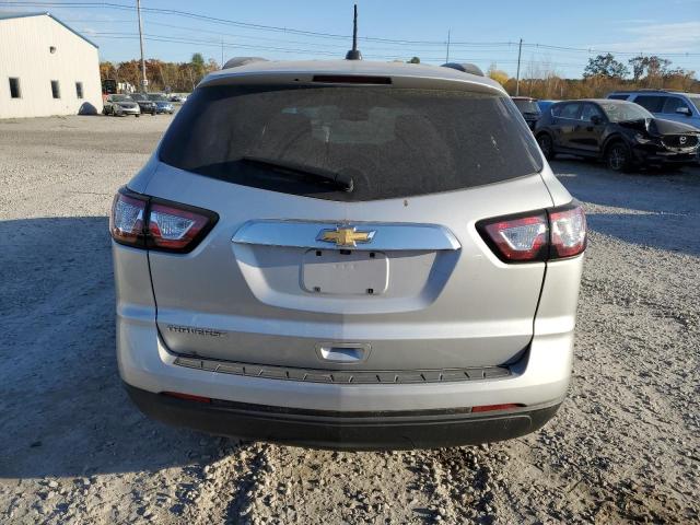 Photo 5 VIN: 1GNKVFKD4HJ238024 - CHEVROLET TRAVERSE 