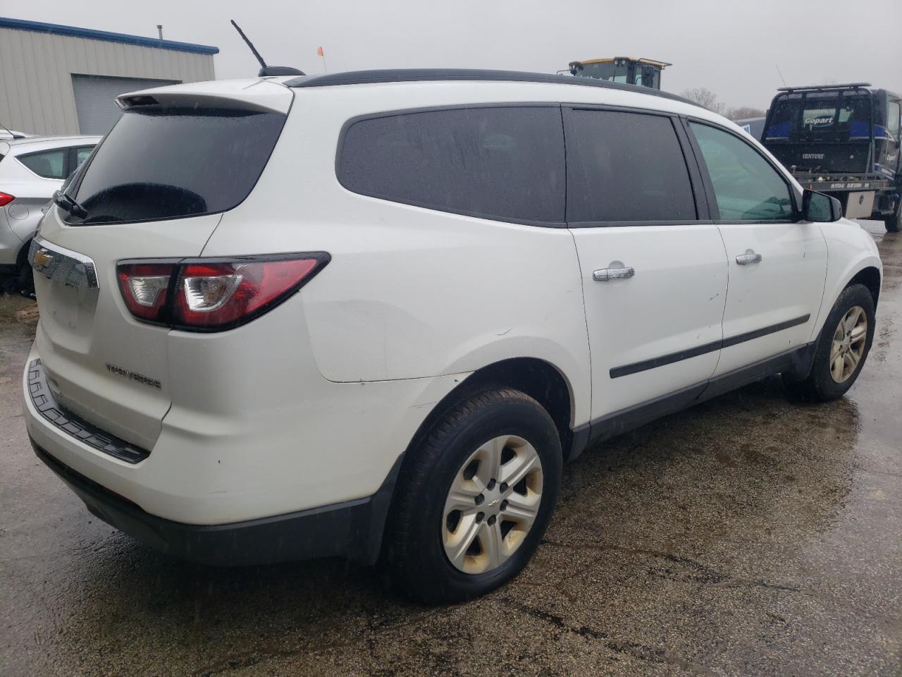 Photo 2 VIN: 1GNKVFKD7HJ106343 - CHEVROLET TRAVERSE 