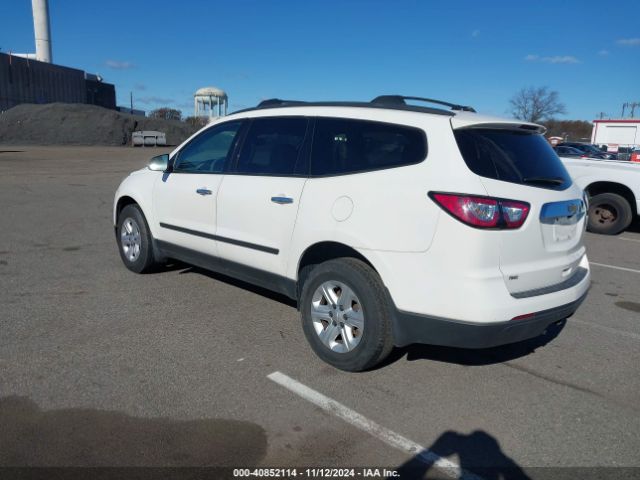 Photo 2 VIN: 1GNKVFKD8FJ235608 - CHEVROLET TRAVERSE 