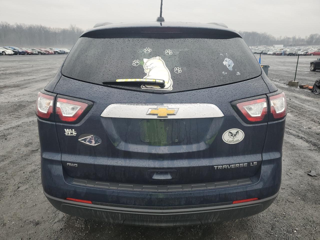 Photo 5 VIN: 1GNKVFKD8GJ225341 - CHEVROLET TRAVERSE 