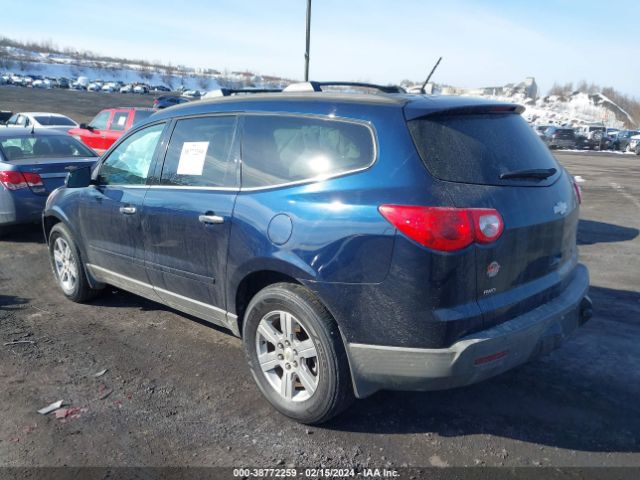 Photo 2 VIN: 1GNKVGED2CJ244737 - CHEVROLET TRAVERSE 