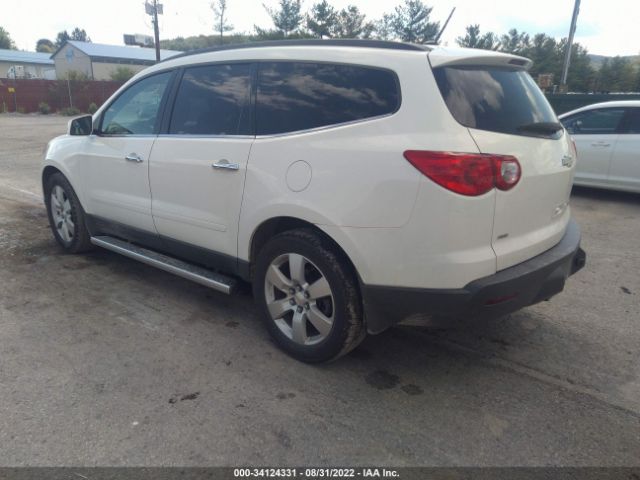 Photo 2 VIN: 1GNKVGED2CJ257956 - CHEVROLET TRAVERSE 