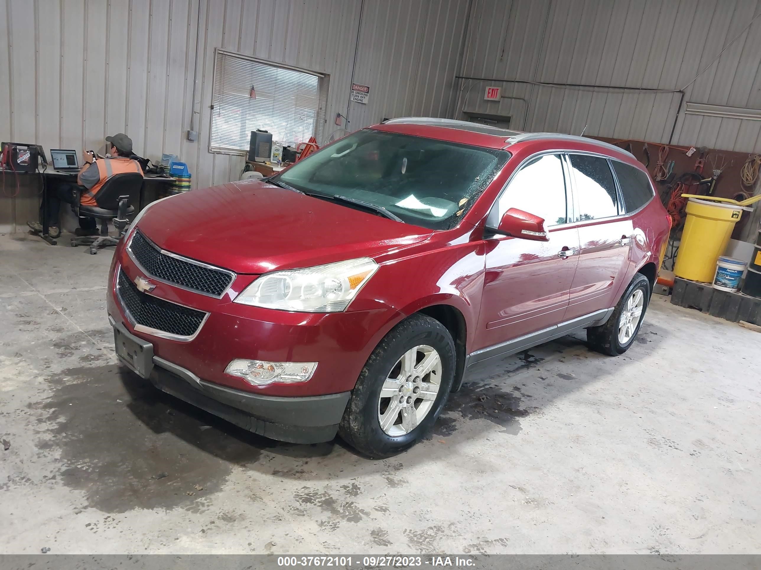 Photo 1 VIN: 1GNKVGED5BJ313998 - CHEVROLET TRAVERSE 