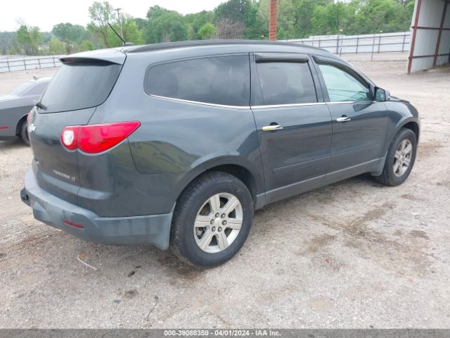 Photo 3 VIN: 1GNKVGEDXBJ131603 - CHEVROLET TRAVERSE 