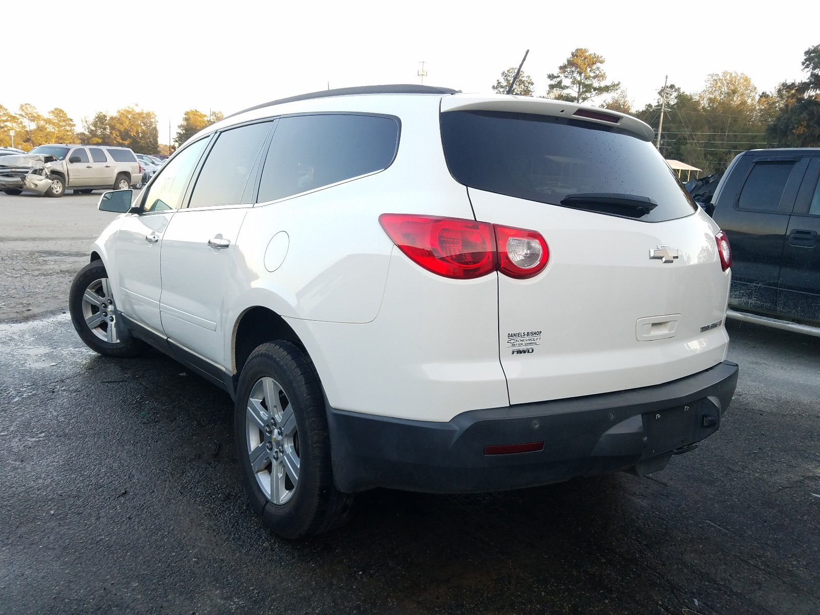 Photo 2 VIN: 1GNKVGEDXBJ372707 - CHEVROLET TRAVERSE L 