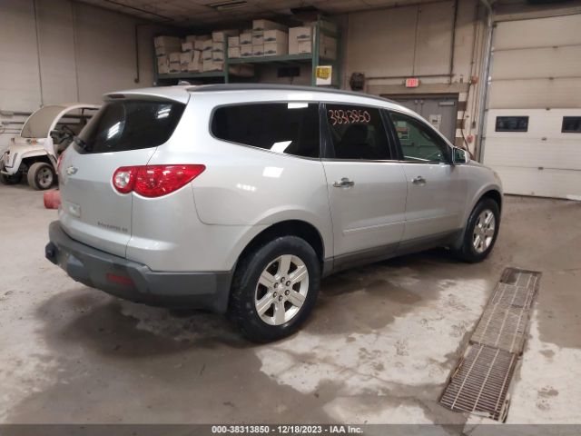 Photo 3 VIN: 1GNKVGEDXCJ121039 - CHEVROLET TRAVERSE 