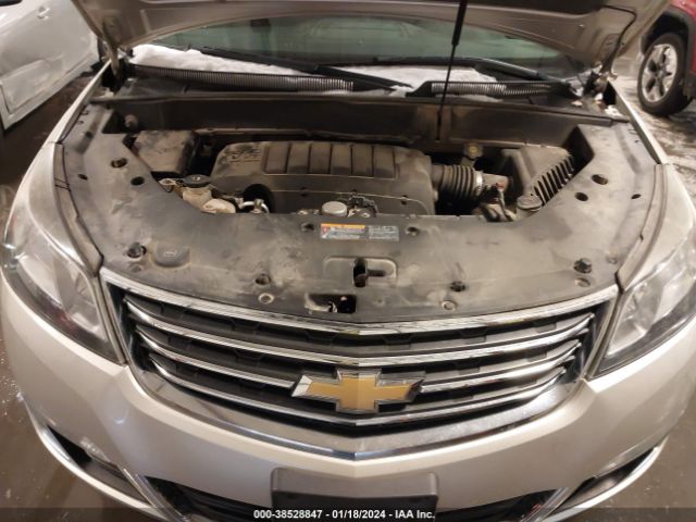 Photo 9 VIN: 1GNKVGKD0FJ260542 - CHEVROLET TRAVERSE 