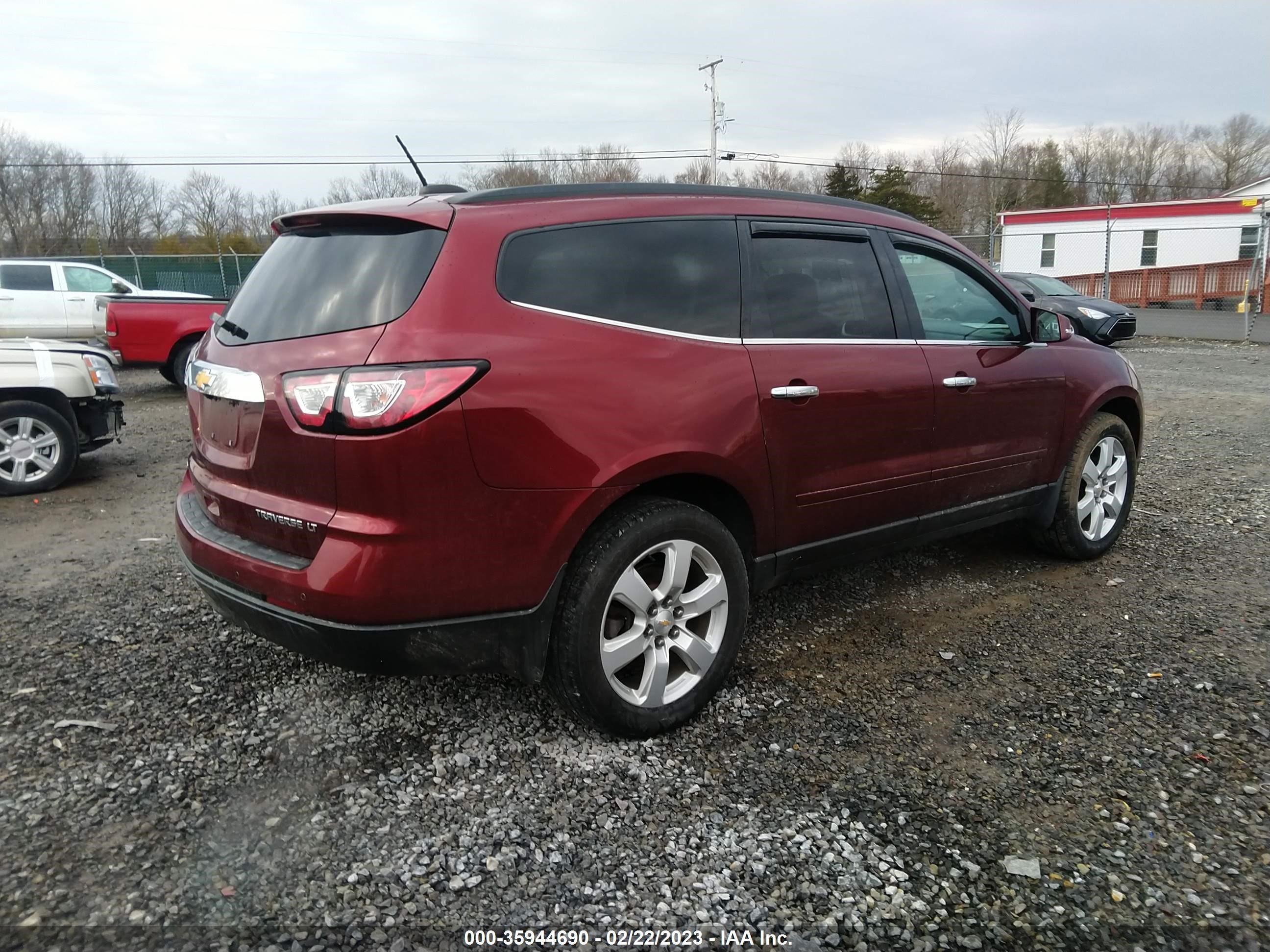 Photo 3 VIN: 1GNKVGKD0GJ317484 - CHEVROLET TRAVERSE 